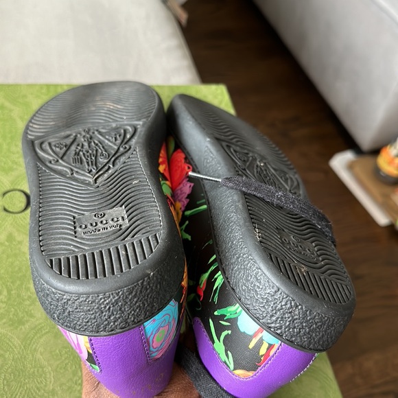 Gucci - Picture 7 of 8